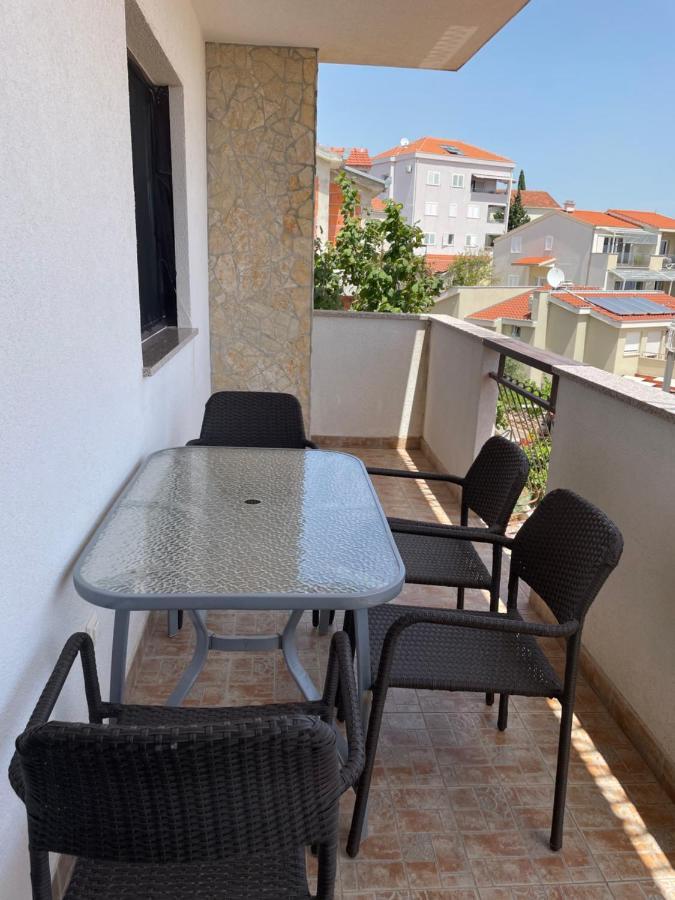 Holiday House Jakasa Trogir Exterior foto